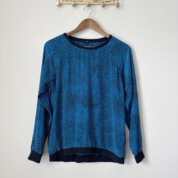 Tibi Silk Animal Print Pullover Top XS Long Sleeve Blue Black - Picture 8 of 8